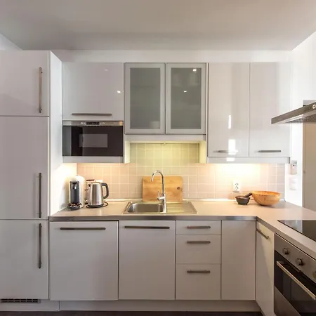 Corpo Santo River * 리스본